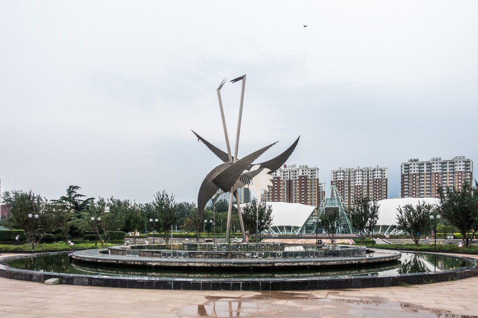 北京國際雕塑公園,北京國際雕塑公園，全面解析數(shù)據(jù)執(zhí)行與UHD版展示的獨(dú)特魅力,靈活操作方案設(shè)計(jì)_Superior85.87.75