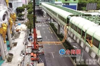 列車遭遇吊臂砸中事件，乘客發(fā)聲質(zhì)疑安全狀況