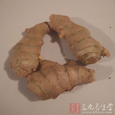 59歲女子腰痛一周體內(nèi)長(zhǎng)生姜