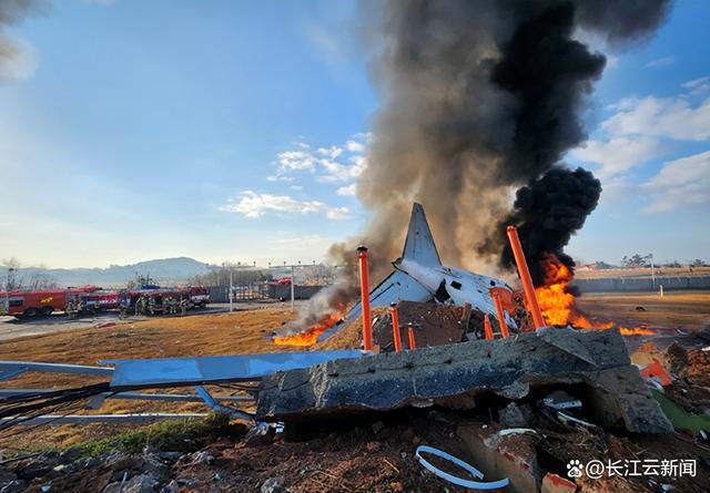 韓客機爆炸事故造成至少120人死亡