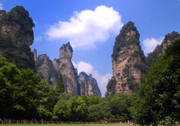 韓國游客張家界之行，驚嘆大國風(fēng)景的魅力