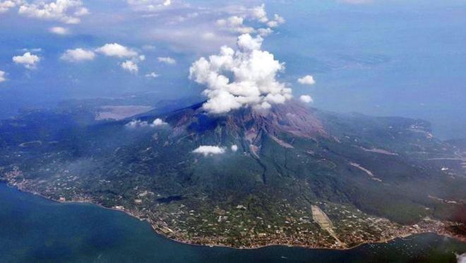 澳彩資料免費提供,日本鹿兒島火山深夜連續(xù)噴發(fā)數(shù)據(jù)驅動方案實施_銅版48.16.83